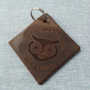 NWOT Hide & Drink Handmade Full Grain Leather Keychain Tab w/ring 1.75" x 1.75"